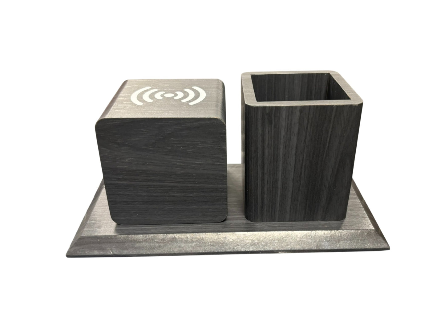 Pennenhouder met draadloze oplader en klok